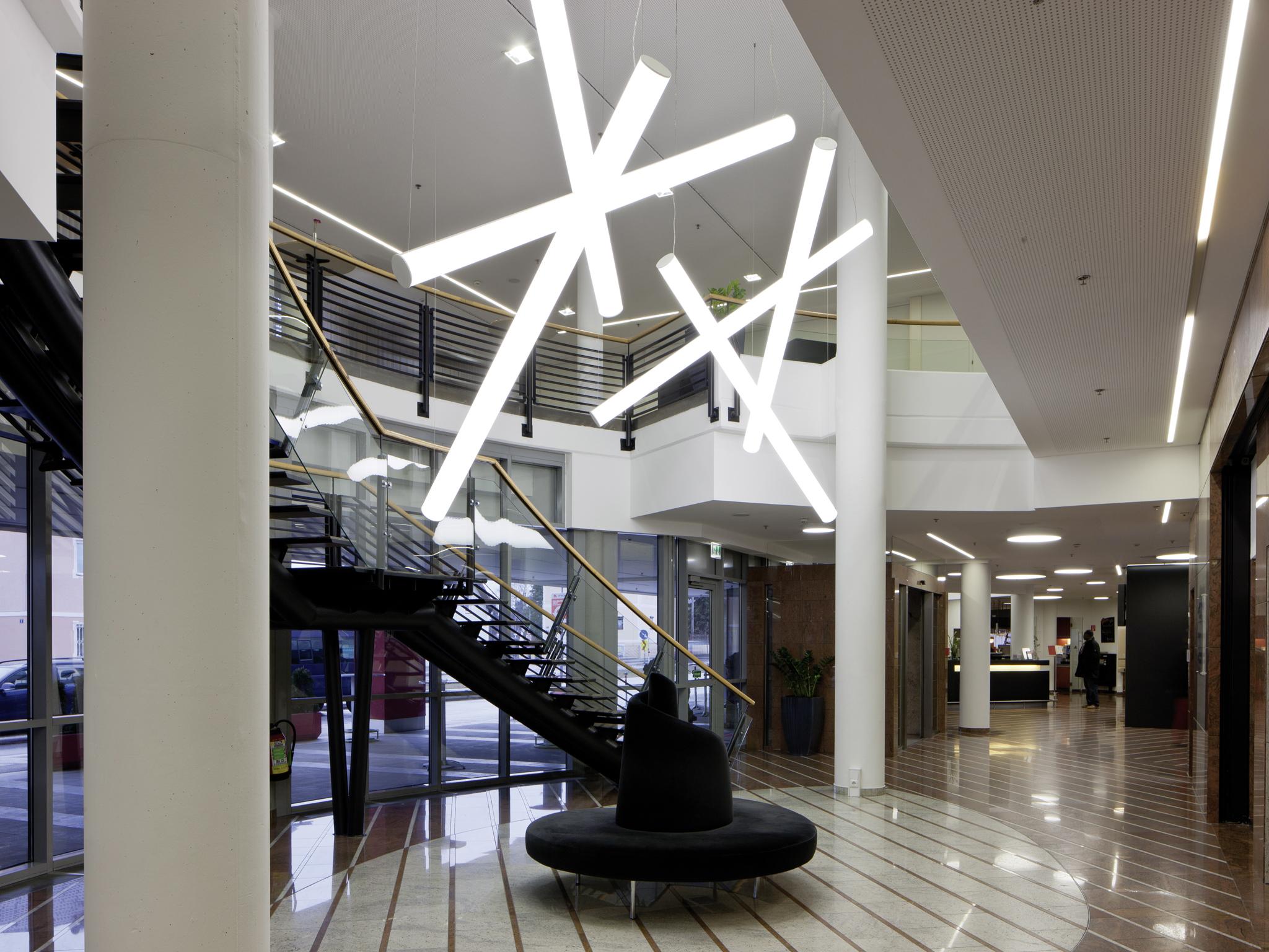 Austria Trend Hotel Salzburg West Himmelreich ภายนอก รูปภาพ