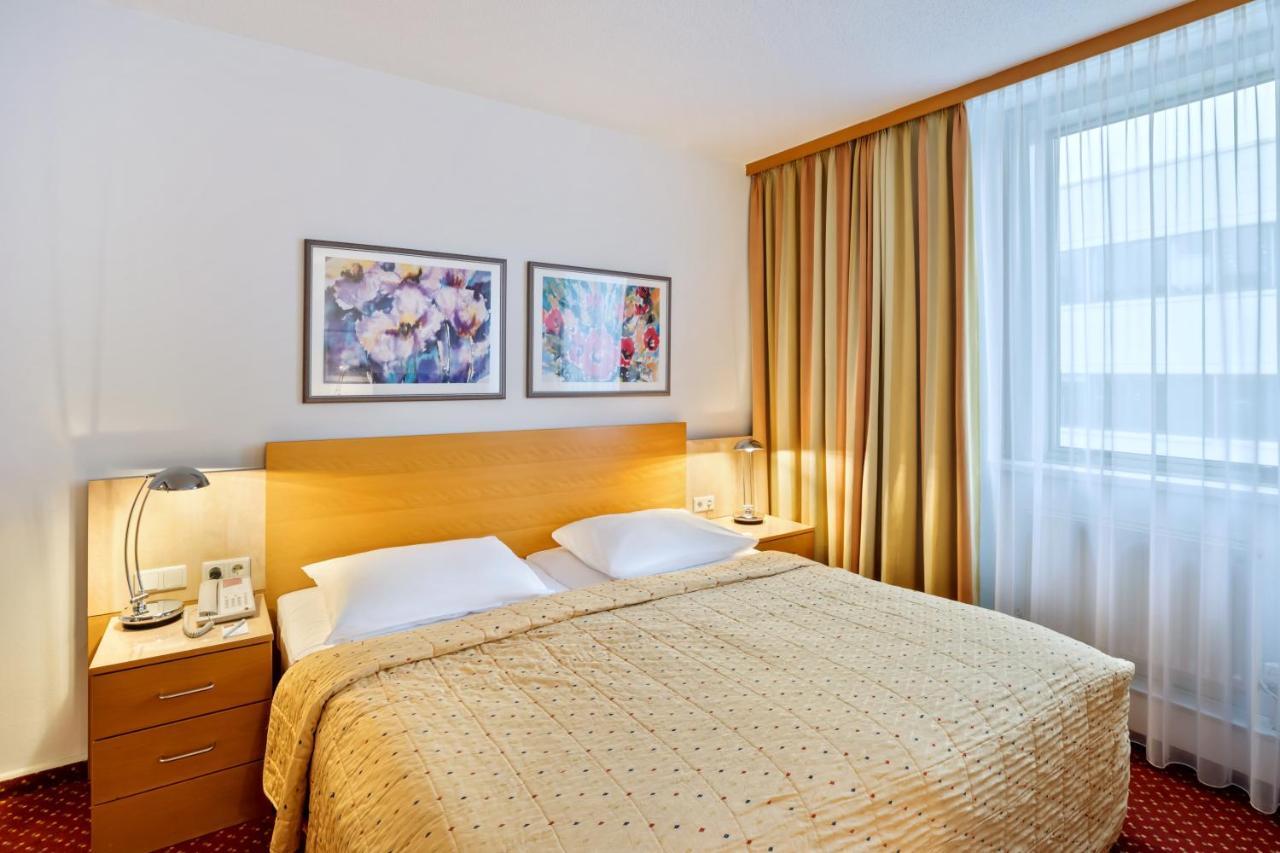 Austria Trend Hotel Salzburg West Himmelreich ภายนอก รูปภาพ