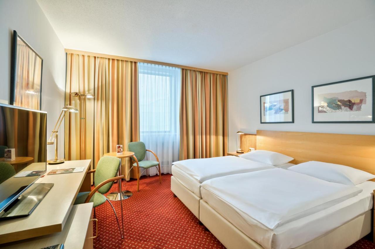 Austria Trend Hotel Salzburg West Himmelreich ภายนอก รูปภาพ