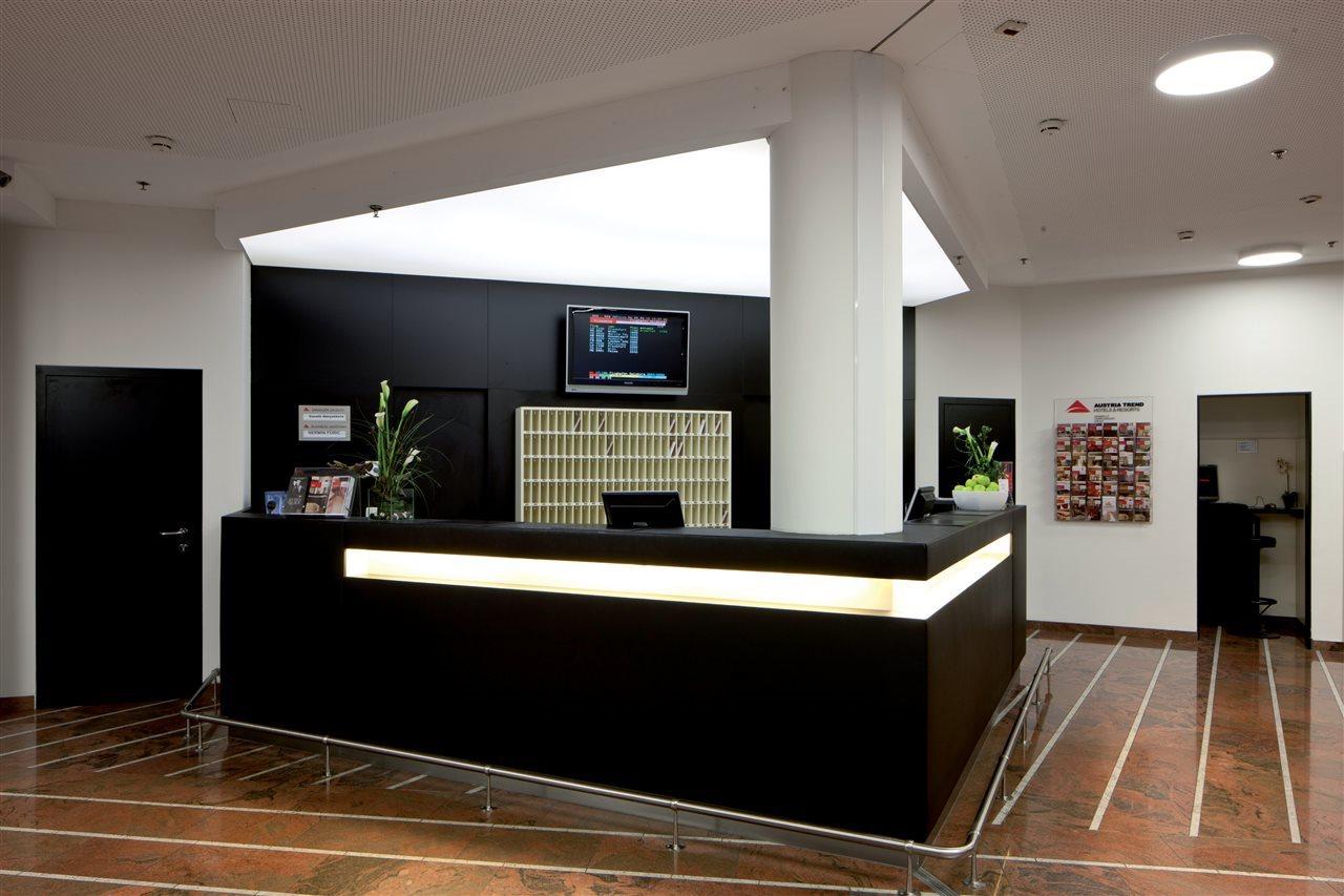 Austria Trend Hotel Salzburg West Himmelreich ภายนอก รูปภาพ