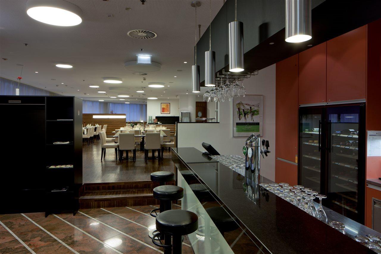 Austria Trend Hotel Salzburg West Himmelreich ภายนอก รูปภาพ