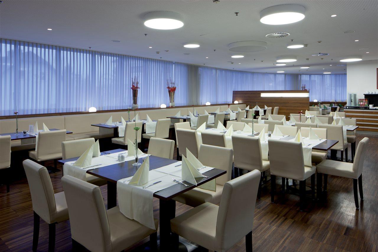 Austria Trend Hotel Salzburg West Himmelreich ภายนอก รูปภาพ