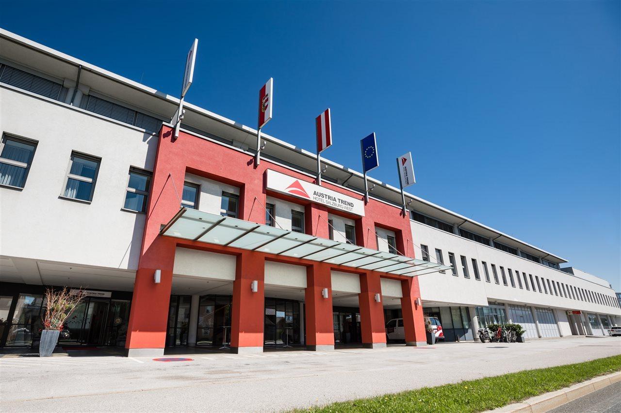 Austria Trend Hotel Salzburg West Himmelreich ภายนอก รูปภาพ